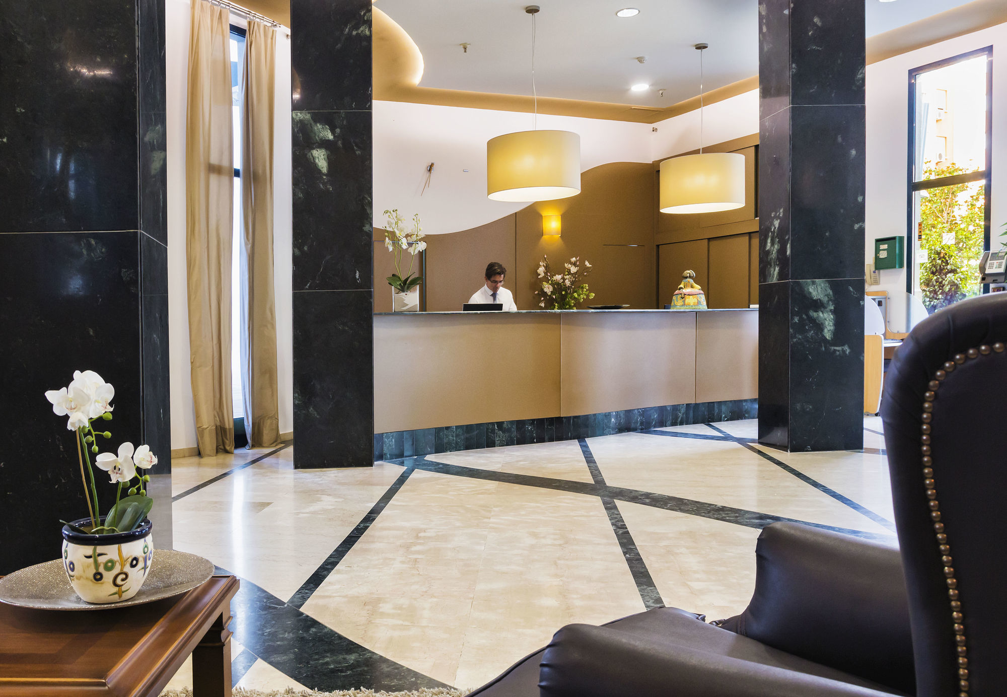 Hotel Rh Arena Gandia Exterior photo