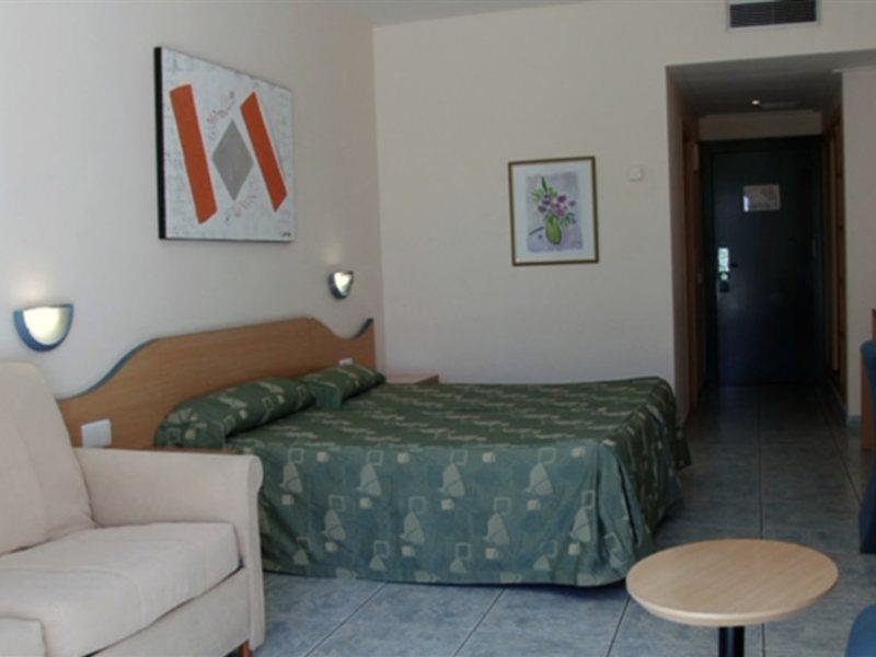 Hotel Rh Arena Gandia Exterior photo