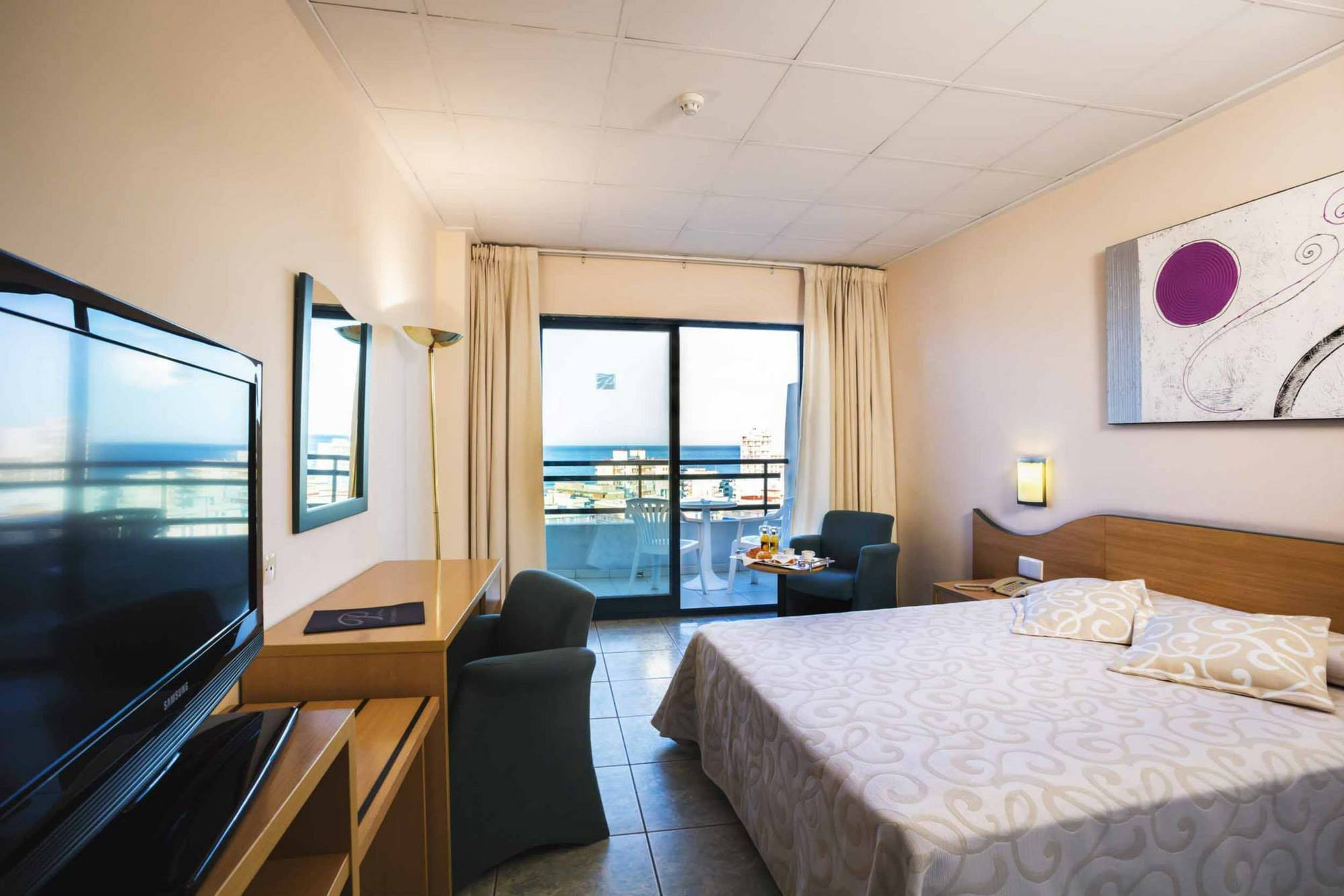 Hotel Rh Arena Gandia Exterior photo